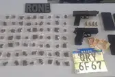 PM apreende arma de fogo (Foto: Reprodução)