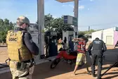Dupla é presa por tráfico de drogas e receptação durante operação (Foto: Divulgação / SSP)