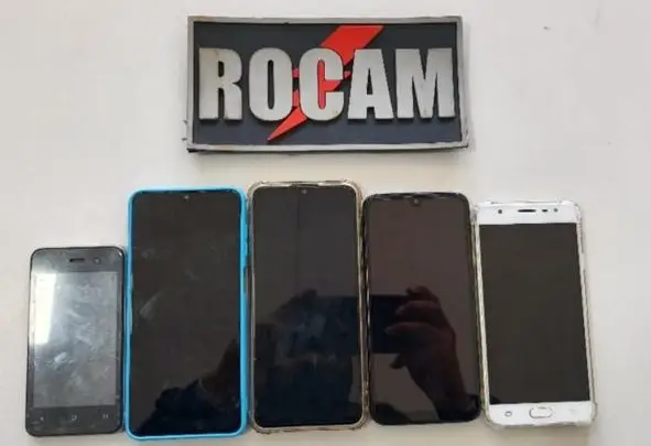 Homem é preso no centro de Teresina com celulares