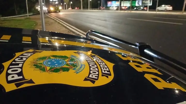 Motociclista é preso