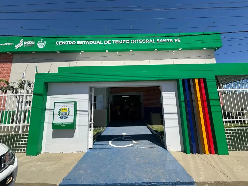 Nova escola de tempo integral é inaugurada na zona Sul