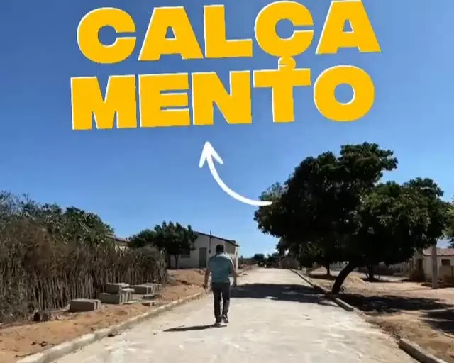 Obras de calçamento na Comunidade Vila Nova em Buriti dos Montes