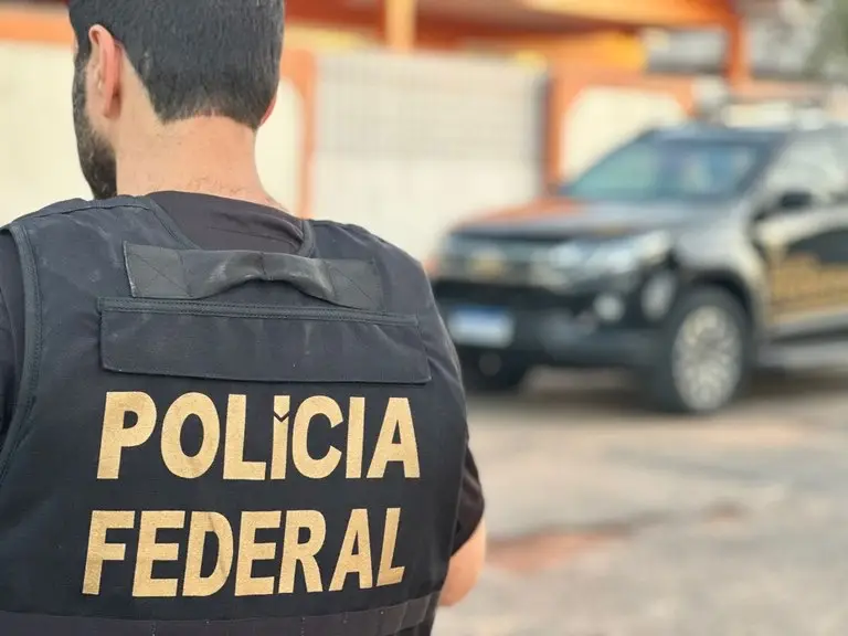 PF apreende eletrônicos