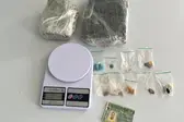 Polícia prende suspeito e apreende “super maconha” (Foto: Reprodução)