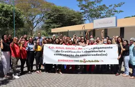 Servidores da Saúde de Teresina fazem paralisação nesta terça-feira (Foto: Divulgação/Sindserm)