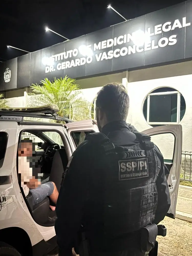 Três criminosos são presos durante operação