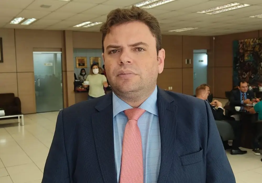 Aluísio Sampaio  - Foto: R10 