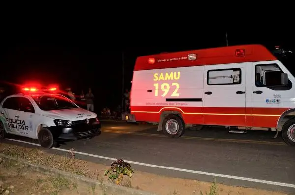 A vítima morreu no local do acidente (Imagem: Valdomiro Gomes/CANAL 121)