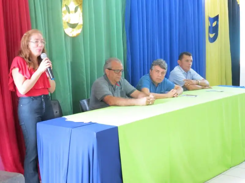 Professora Norma Suely Abreu durante o encontro pedagógico em Janeiro 