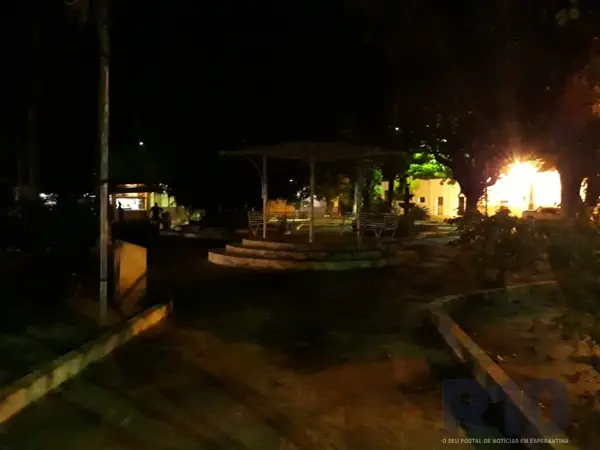 Praça Leônidas Melo