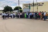 Hasteamento das bandeiras 59 anos de Dom Expedito Lopes-PI (Foto: ASCOM)