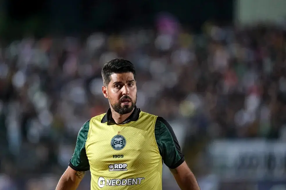 António Oliveira é demitido como técnico do Coritiba — Foto: Guilherme Griebeler | Coritiba