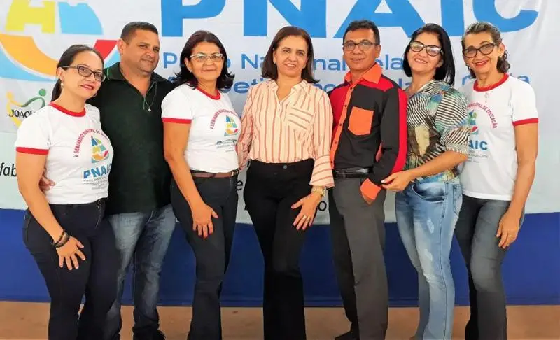 Equipe da Secretaria Municipal de Educação.
