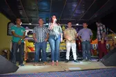 Prefeita Paula Araujo fazendo a abertura oficial do evento junino (Foto: )