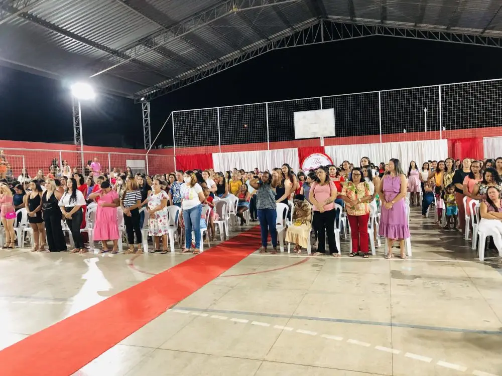 Festa das mães de alunos da rede municipal de alunos