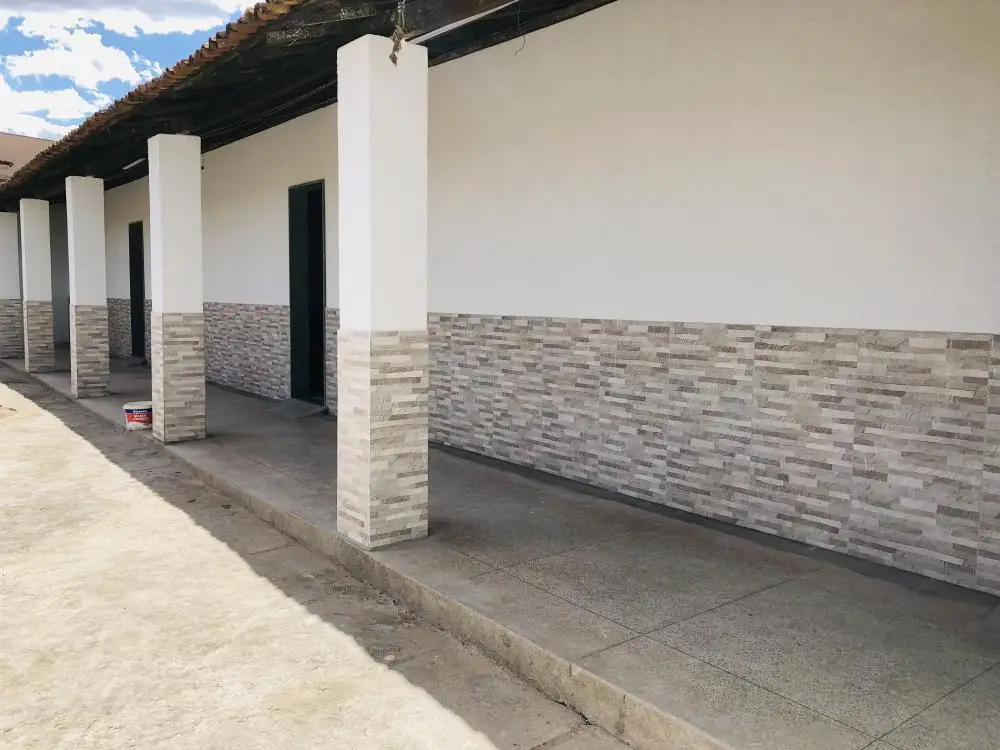 Prefeitura entrega reforma da escola João Belarmino