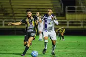 Atletas de Volta Redonda e Altos em partida pela Série C Créditos: Divulgação/Altos (Foto: CBF)