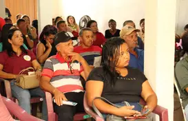 Momento informativo contemplou diversos trabalhadores rurais de Picos (Foto: Maria Ivonete) (Foto: CCOM / PMP)