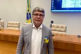João Luiz - R10  (Foto: )