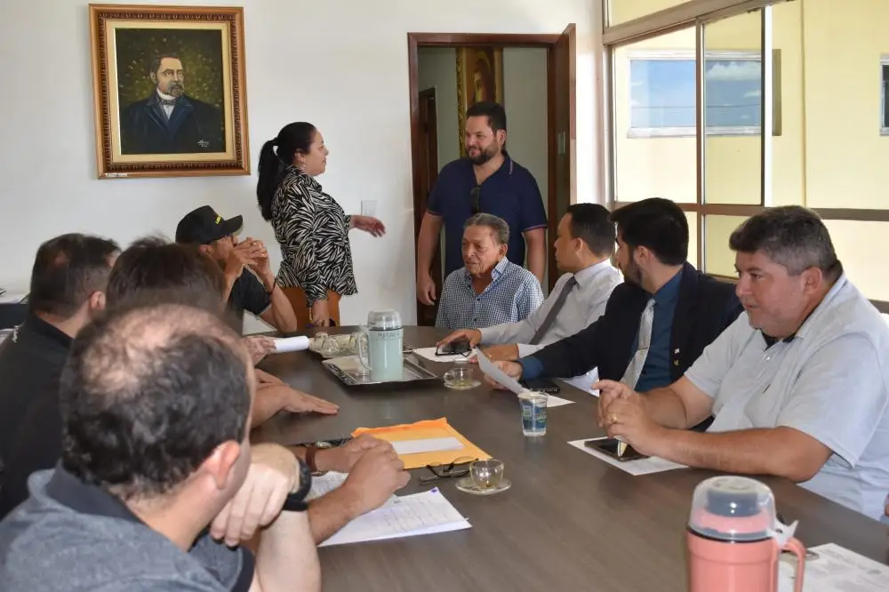 Reunião com representantes de Lojas Maçônicas (Foto: Ivonete Reis)
