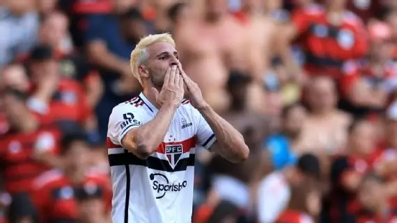 Jonathan Calleri comemora gol do São Paulo no Maracanã Buda Mendes/Getty Images