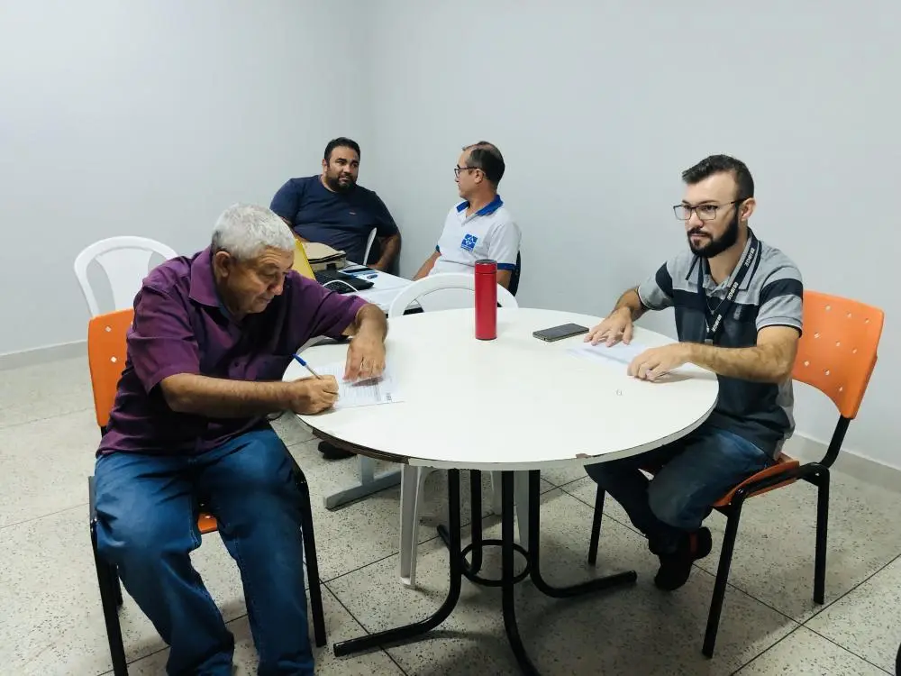 Dom Expedito Lopes realiza reunião de Levantamento Sistemático da Produção Agrícola-LSPA 2023 com técnico do IBGE