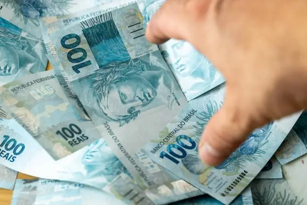 Dinheiro - Foto: iStock
