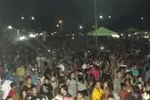 Praça Zacarias Ferreira recebeu uma multidão (Foto: )