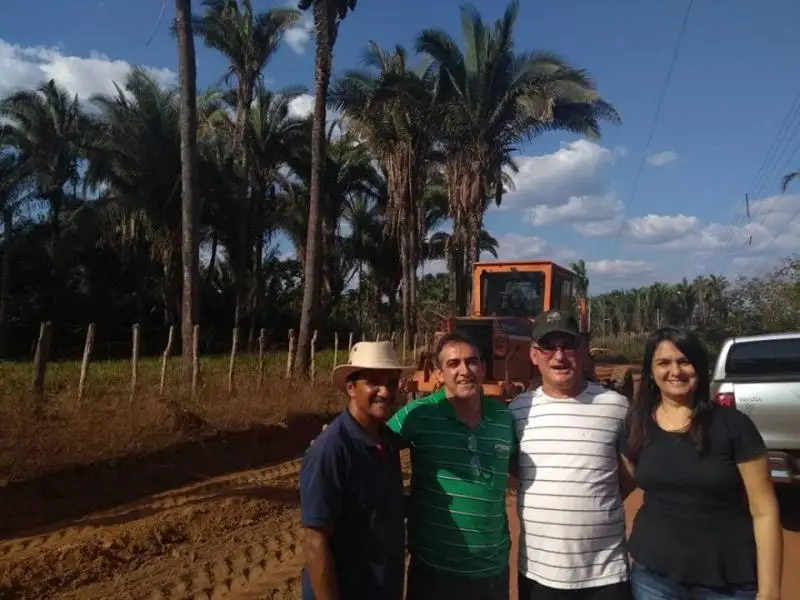 Prefeita Paula Araujo com o Secretário de Obras Alcides Melo e Secretário de Finanças Zé Filho