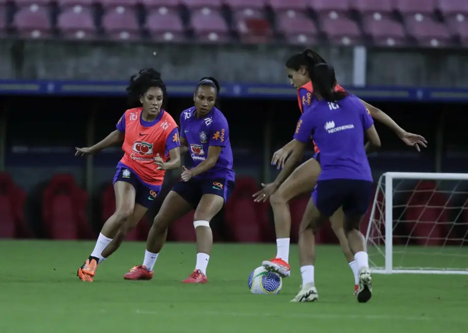 Treino da Seleção Feminina Principal - Pernambuco Créditos: Lívia Villas-Boas/CBF