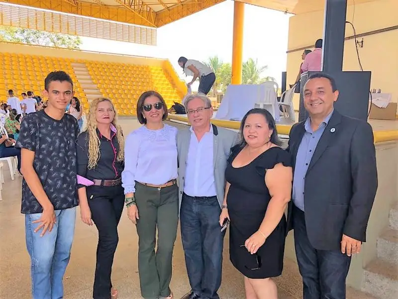Os Reitores da UFPI e UESPI, o professor José Arimatéia Lopes e Evandro Alberto de Sousa, além da secretária de educação Leda Maria Correia de Miranda Silva, da professora Analice Gomes e Doroteia Cardoso.
