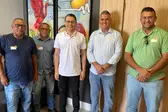 João Chaves Filho ( RODOTAXI), Zezinho (COOTATI), Dep. Carlos Lula, Ver. Juarez Moraes e Jeremias Sampaio (SMTRANS) (Foto: Elias Lacerda)