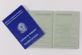 Carteira de trabalho (Foto: )