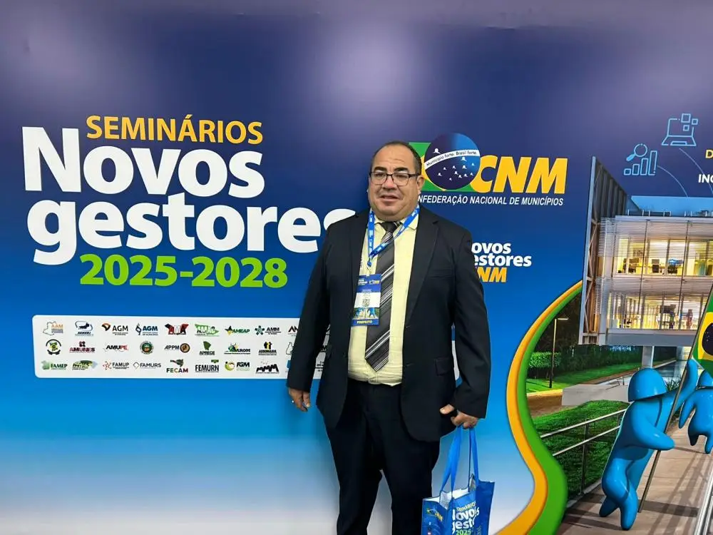 Prefeito Amiltinho participa de Seminário Novos Gestores em Brasília - Foto R10
