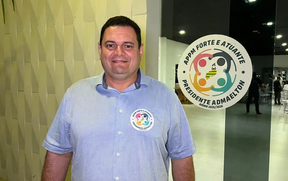 prefeito eleito de Bertolínia, Rodrigo Martins  - R10