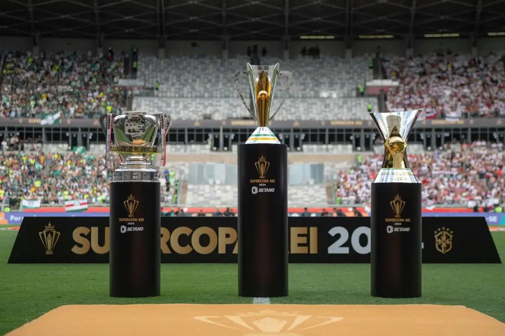 Taças da Copa do Brasil, Supercopa Rei e Brasileirão / Creéditos: Staff Images/CBF