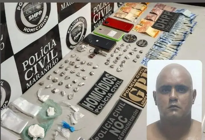 O material apreendido e o homicida/traficante preso