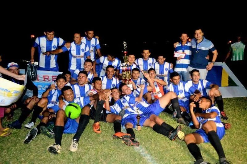 Seleção campeã.