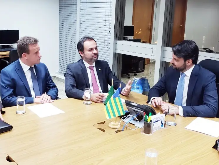 Junior Bill em reunião com deputado Mainha e ministro Baldy