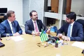 Junior Bill em reunião com deputado Mainha e ministro Baldy (Foto: )