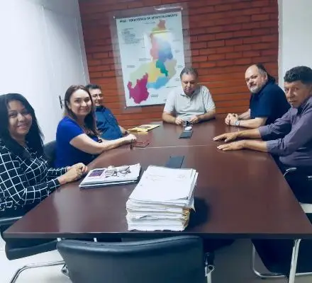 Reunião na Secretaria de Saúde