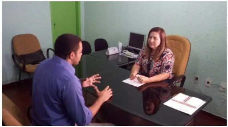 Repórter Alan Garcia e a Prefeita Vilma Lima  (Foto: Capital dos Cocais)