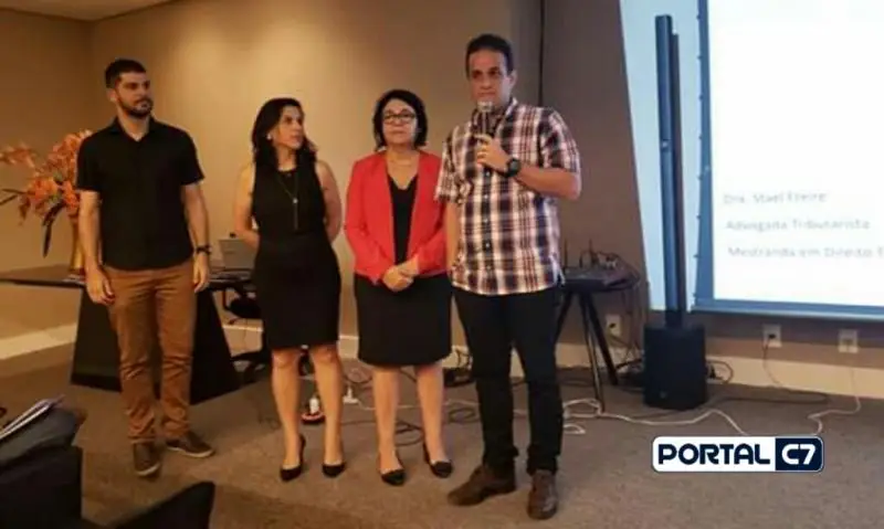 Prefeito Diego Teixeira e Presidente da AMPAR