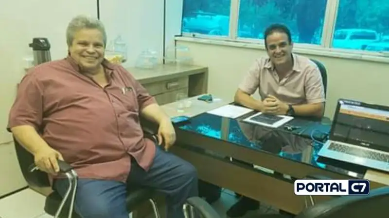 Prefeito Diego Teixeira e Ex-prefeito Helcias Lira de Amarante.