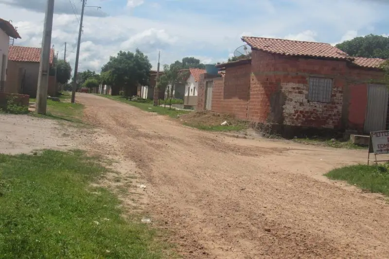 Cruzamento das ruas 12 de dezembro e Marco Amaro 
