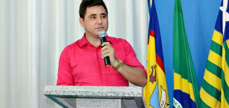 Prefeito Valdinar Silva (Foto: Divulgação)