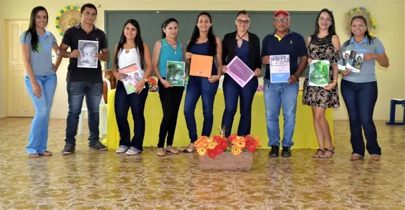 Secretário Mariano Pereira juntamente com a equipe do CF