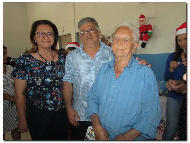 Secretária com prefeito Silva Júnior