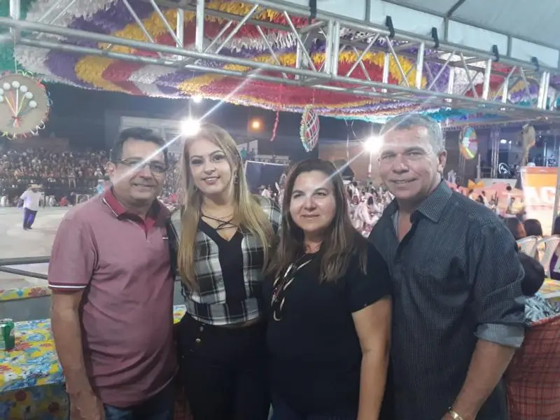 Prefeita Vilma Lima participa do 23° Festival de folguedos em Magalhães de Almeida  (Foto: Aléx Mendes)