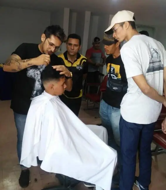 Kilson Araújo durante realização de Whorkshop